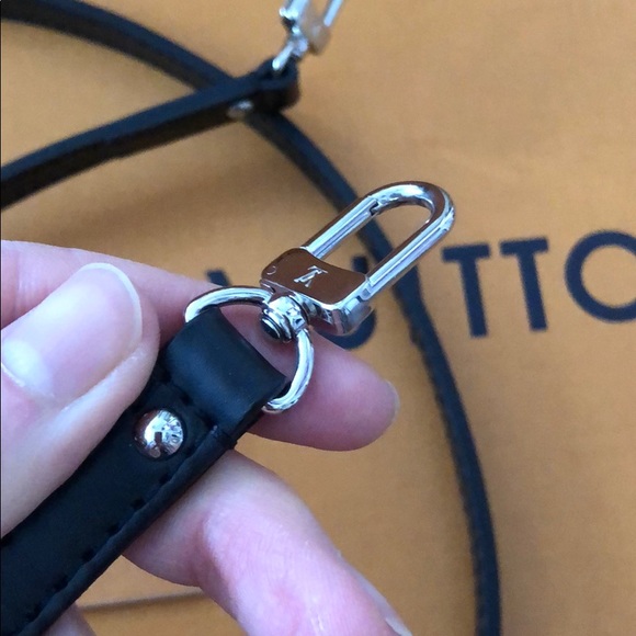 Louis Vuitton Alma BB - Picture 8 of 13